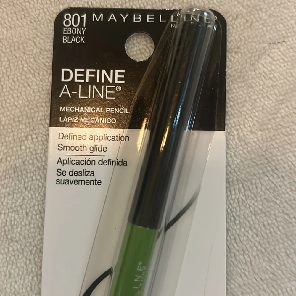 Maybelline Define a line eyeliner